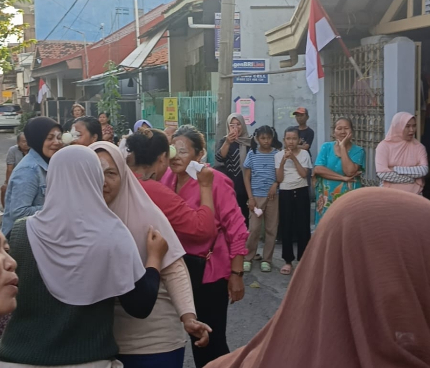 Warga RW 03 Pulasaren Barat Antusias Gelar Lomba Agustusan