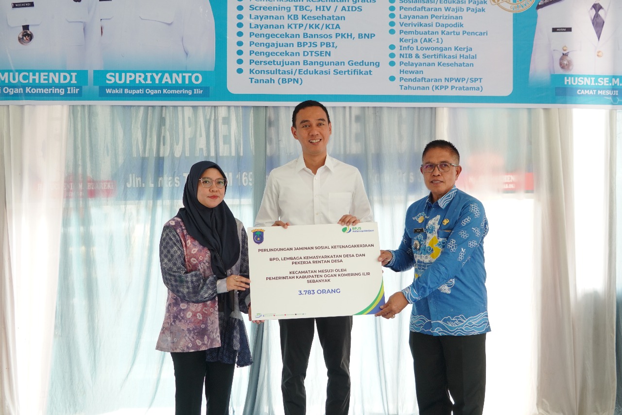 Bupati OKI Dekatkan Layanan Administrasi ke Warga Lewat Pelayanan Terpadu di Kecamatan