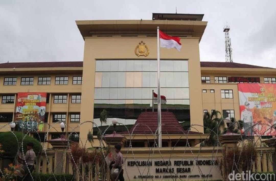 Tingkat Kepercayaan Publik Terhadap Polri Naik Menjadi 76%