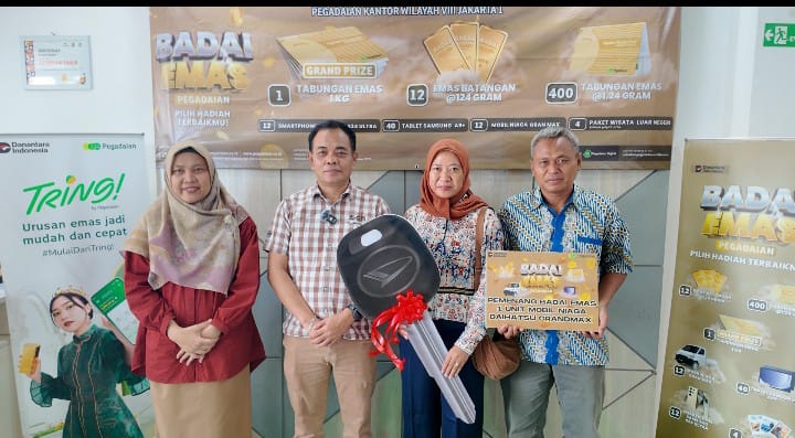 Nasabah Pegadaian Cabang Bekasi Timur Berhasil Raih Satu Unit Grand Max Pada Program Badai Emas Pegadaian 2025