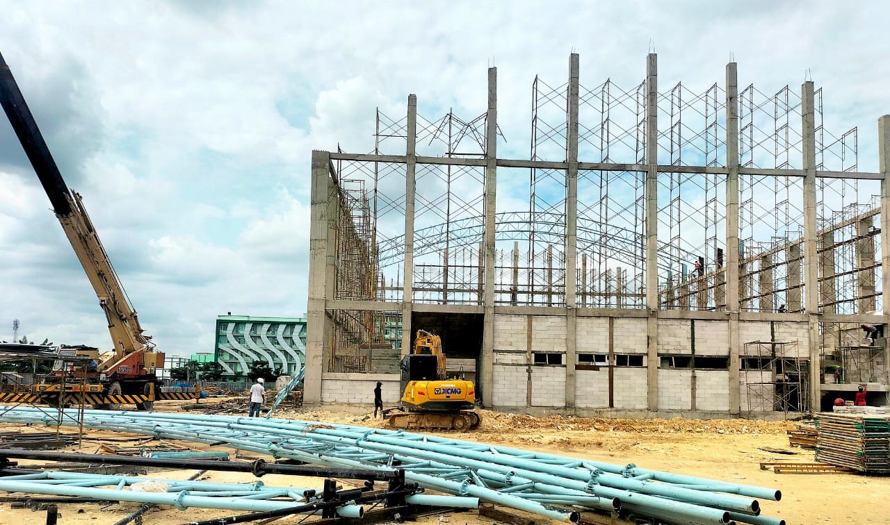 Lalai Terapkan K3, Proyek Rp16 Miliar Sport Center Bojonegoro Ancam Nyawa