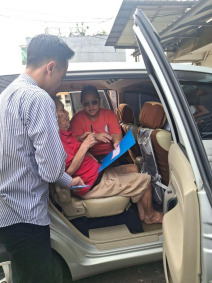 BRI Unit Peta Barat Berikan Layanan Ramah Lansia untuk Kenyamanan Nasabah