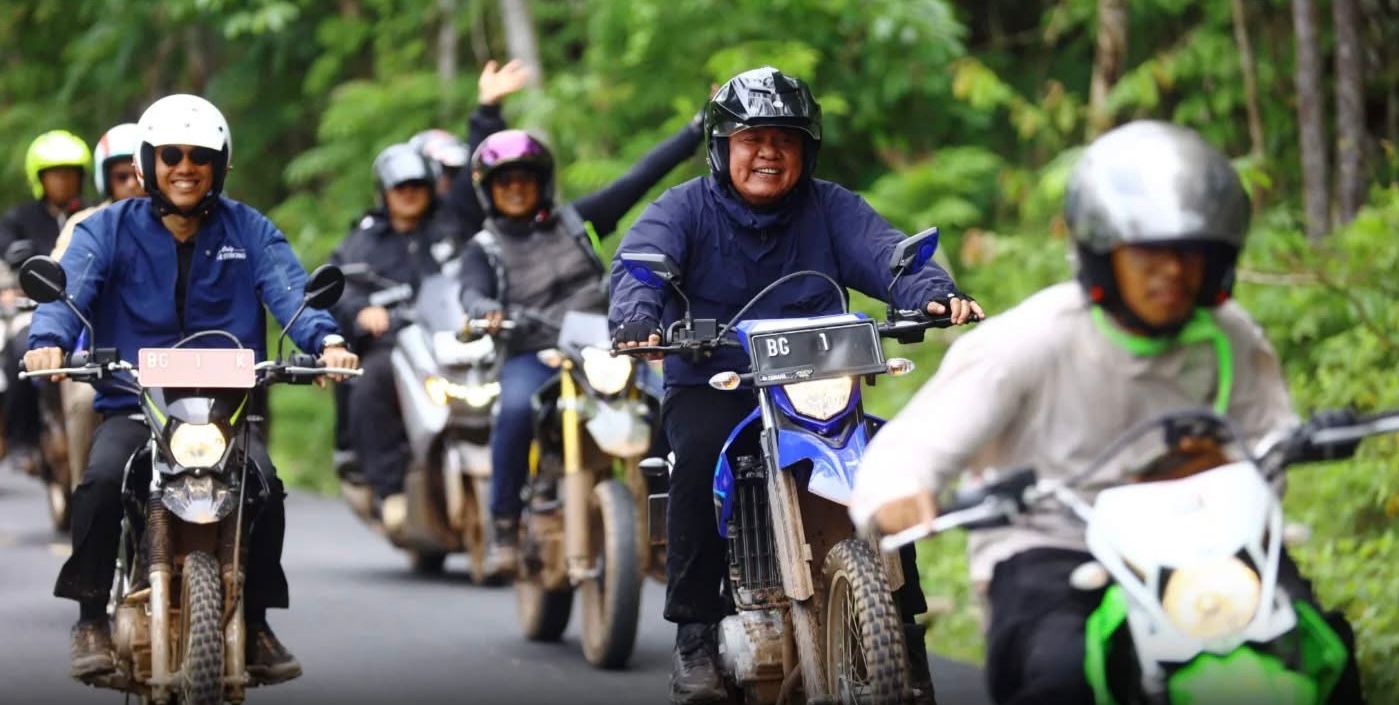 Dulu Bak Kubangan Lumpur, Jalan Tulung Selapan Kini Mulus Beraspal dan Beton