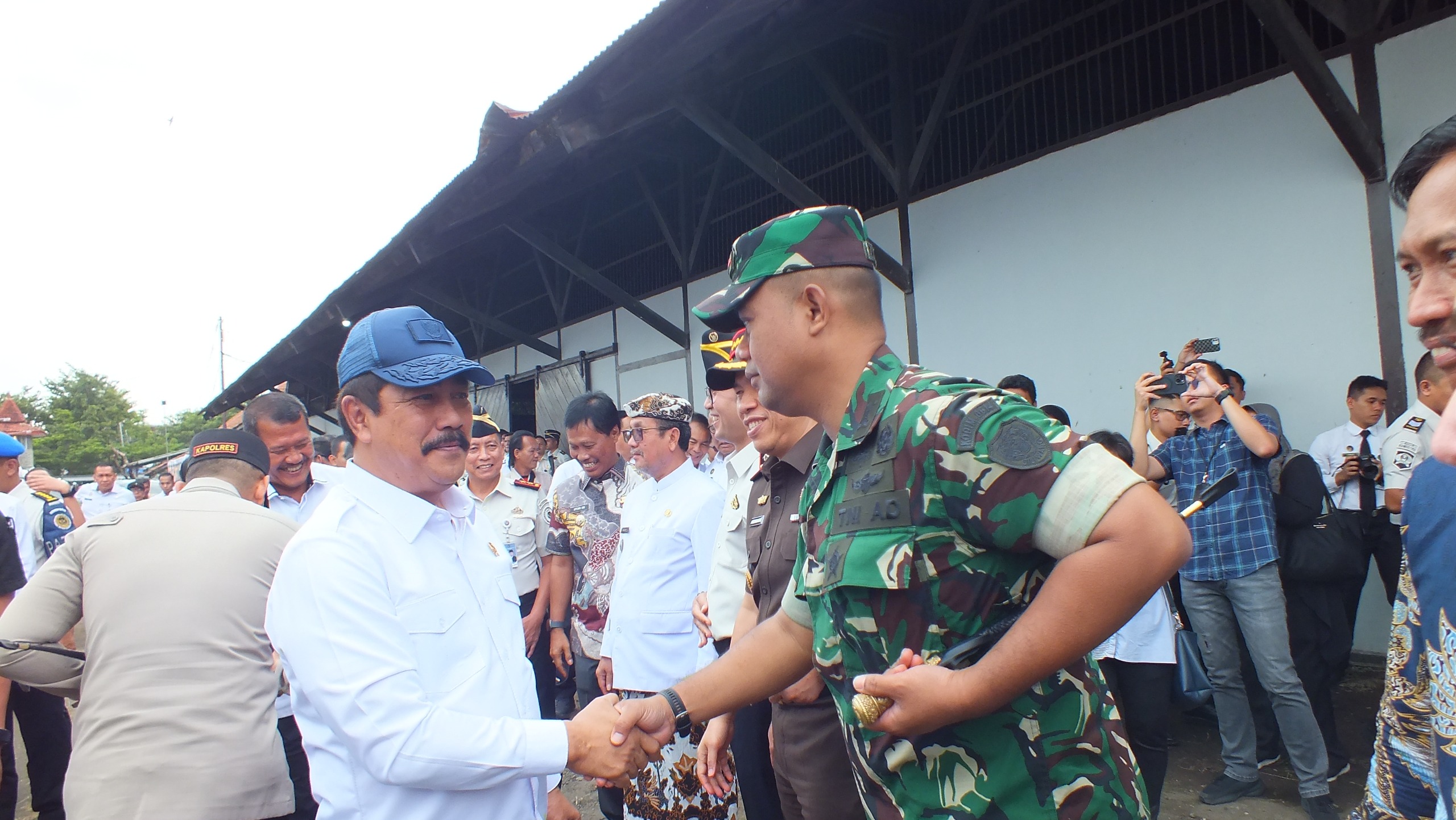 Dandim 0614/Kota Cirebon Hadiri Panen Raya Ketahanan Pangan di Lapas Kelas I Cirebon