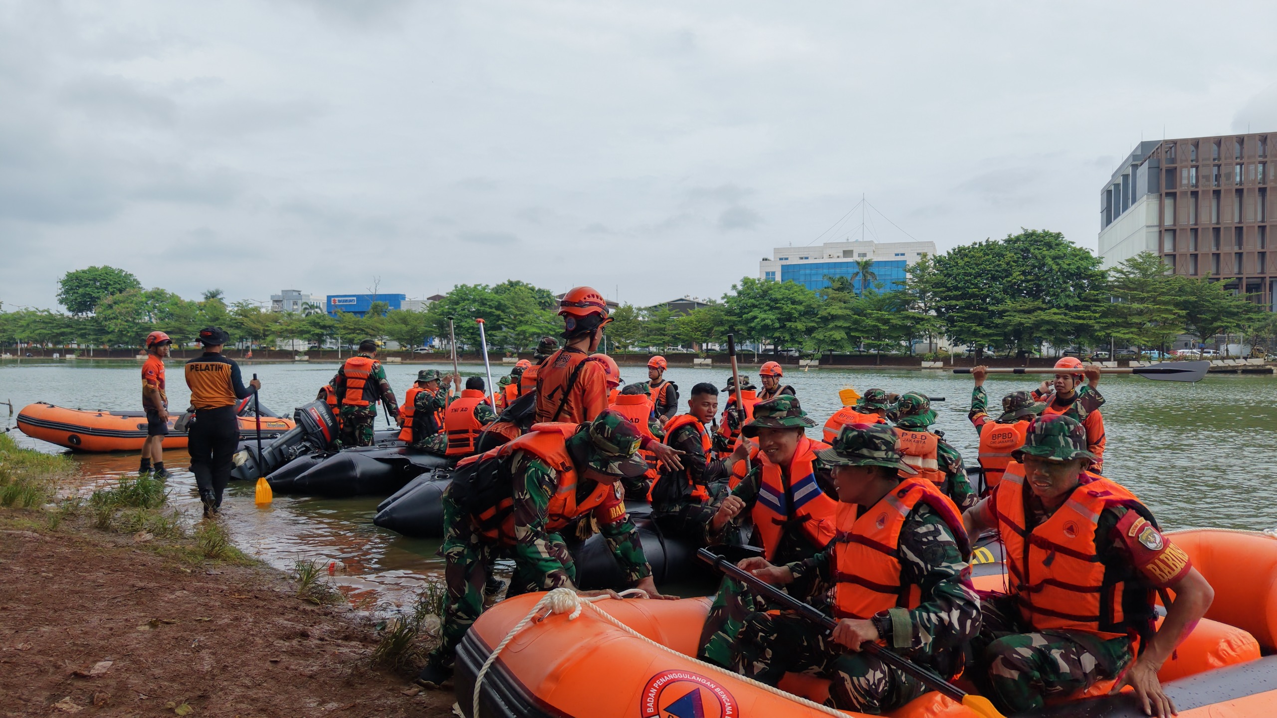 Kodim 0502/Jakarta Utara Gelar Pelatihan Pengoperasionalan LCR Bersama BPBD DKI Jakarta