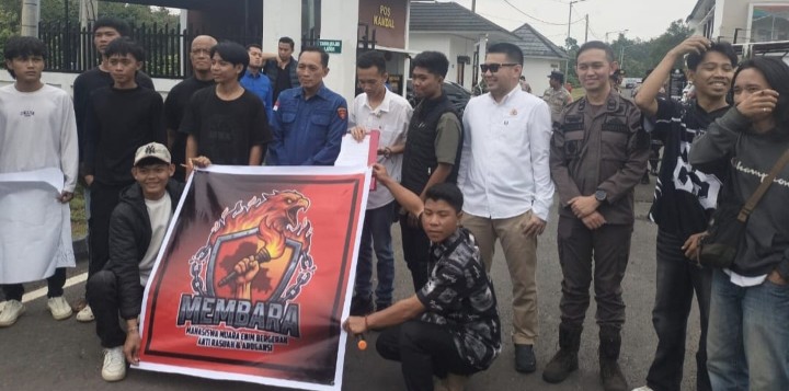 Puluhan Mahasiswa Desak Kejari Tuntaskan Perkara Korupsi Dana Hibah KONI Kabupaten Muara Enim