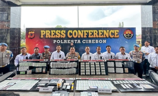 Polresta Cirebon Ungkap 12 Kasus Narkoba Selama Januari – Februari 2026, 16 Tersangka Diamankan.