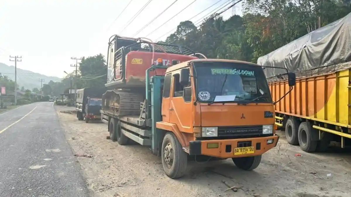 Diduga untuk Tambang Emas Ilegal, Polda Sumut Amankan 2 Ekskavator di Madina