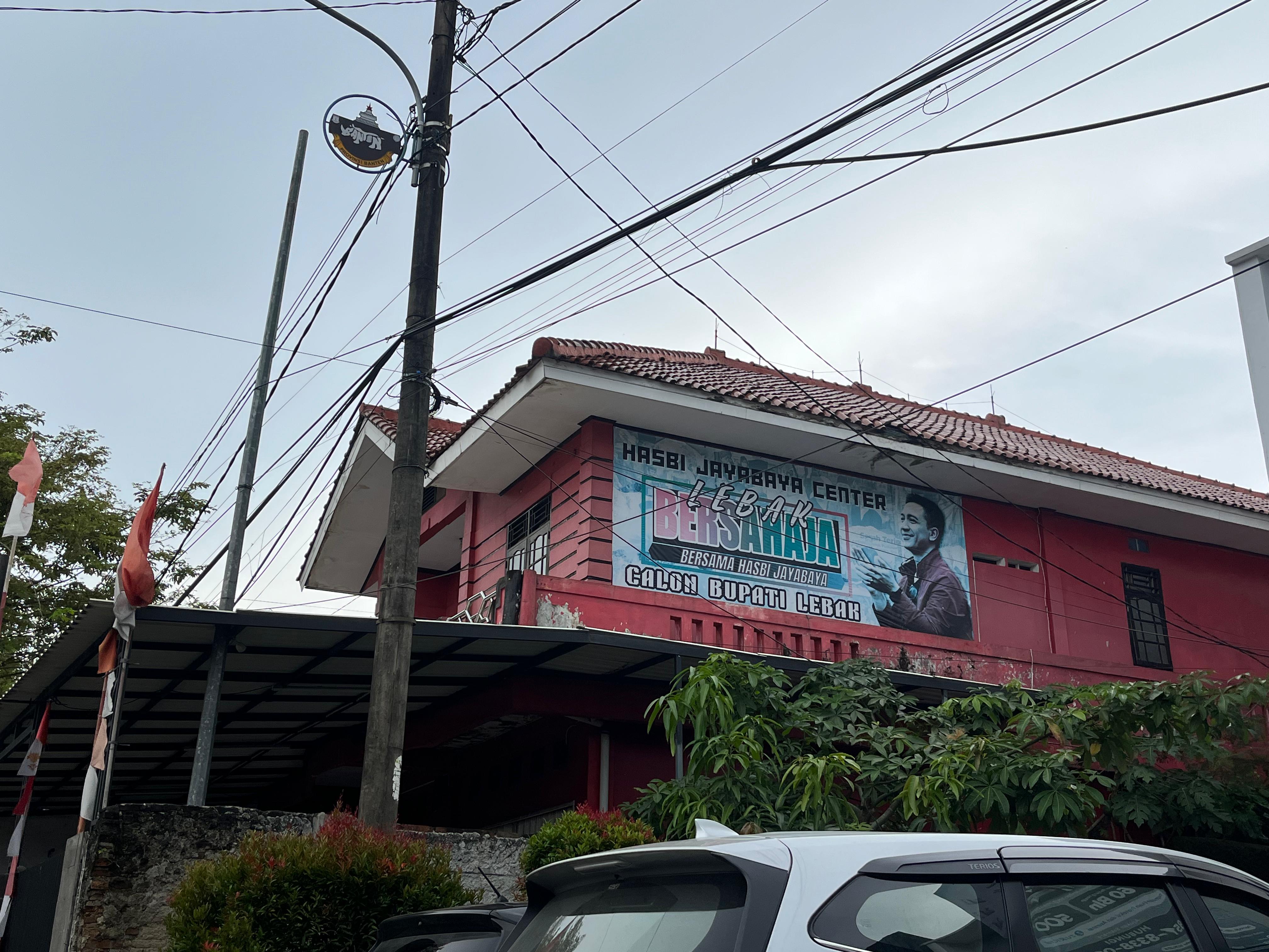 Heboh Rumah Aspirasi Bupati Lebak Ditutup Mendadak: Mulyadi Jayabaya Akui Ada Laporan Aktivitas Tak Semestinya