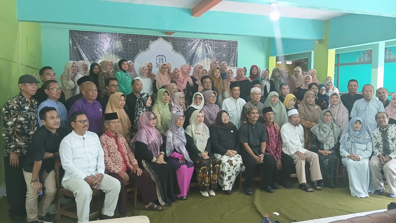 Keluarga Besar SD Kebonbaru 4 Adakan Halal Bi Halal