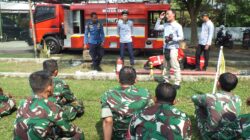 Kodim 0614/Kota Cirebon Gelar Latihan Pemadaman Kebakaran Bersama Tim Damkar