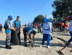 Aksi Cinta Pantai, Semangat Hari Bumi dan 40 Tahun Pengabdian Lanal Bengkulu