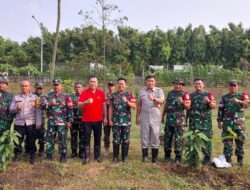 Peringati Hari Bumi, Koramil 02/Penjaringan Bersama Tiga Pilar Tanam 1.000 Pohon Buah