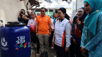 Setelah Wilayah Jakarta Barat, PAM JAYA dan TP PKK DKI Jakarta Bagi Toren Air Gratis kepada Masyarakat Jakarta Utara