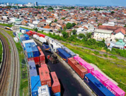 KAI Logistik Siap Tingkatkan Kapasitas Angkut Peti Kemas Ke Semarang