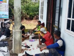Wujud Kepedulian Babinsa Melaksanakan Komsos Bersama Masyarakat Desa Kuyun Lah