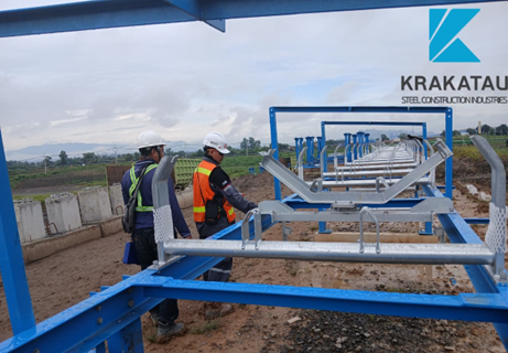 Jalur
penyangga sistem ban berjalan (conveyor belt support structure)