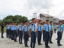Tanamkan Disiplin dan Jiwa Korsa, Pasops Lanal Nias Pimpin Pembinaan Siswa SMA Taruna Hang Tuah Teluk Dalam