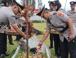 Tabur Bunga Penuh Makna, Polres Bener Meriah dan Polres Aceh Tengah Kenang Pengorbanan Pahlawan