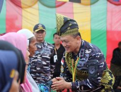 Dari Laut Untuk Rakyat, Kodaeral I dan PIMA Indonesia Bantu Tingkatkan Kesehatan Warga Pulau Halang