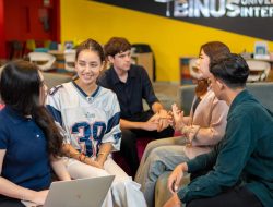 Belajar AI dan Cloud Sambil Raih Double Degree: Ini yang Bikin Computer Science BINUS International Unggul!