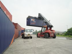 KAI Logistik Tingkatkan Daya Saing KA Kontainer, Perkuat Logistik Berkelanjutan