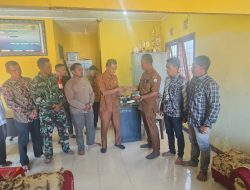 Babinsa Koramil 02/Wih Pesam Hadiri Serah Terima Jabatan Bedel kepada Reje Kampung Terpilih