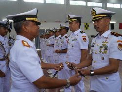 Putra Nias Resmi Pegang Tongkat Komando, Laksda TNI Sarimpunan Tanjung Pimpin Sertijab Danlanal Nias