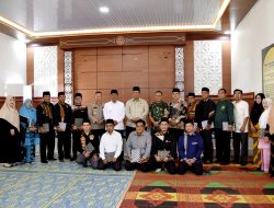 Dandim 0106 Hadiri Syukuran Doktor di IAIN Takengon
