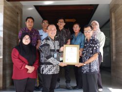 SUCOFINDO Dukung Pengembangan Wisata Ramah Muslim di Bali melalui Sertifikasi Halal Santhi Restaurant dan Sambal Jelantik