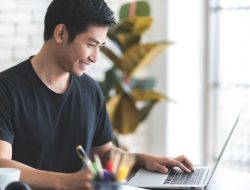 Cara Mengatur Penghasilan Freelance yang Tidak Tetap