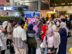 Dumdumz Bag Charm Sukses Ramaikan Pasaraya Blok M, Hadirkan Pengalaman Interaktif yang Tarik Antusiasme Ratusan Pengunjung