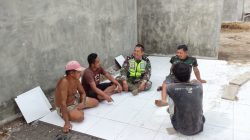Jalin Keakraban dengan Warga, Babinsa Koramil 04/PRG Aktif Laksanakan Komsos