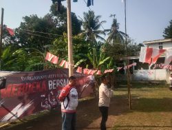 Tumbuhkan Nasionalisme di Perkampungan, Forwatu Banten Gelar Upacara Rakyat dan Pembagian Santunan Dhuafa Lanjut Usia