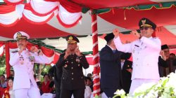 Lanal Nias Pukau Tamu Undangan di Upacara HUT Ke-81 RI, Komandan Lanal Bersama Forkopimda Nias Selatan Joget Bersama Tarian Kreasi
