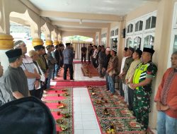 Jalin Silaturahmi, Babinsa Koramil 03/TG Hadiri Peringatan Maulid Nabi di Desa Karang Jadi
