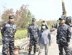 Danlanal Banjarmasin bersama Dankodaeral XIII Lakukan Peninjauan Karhutla