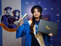 Wisuda ke-75 BINUS University: Perjalanan Rachel Evangeline Binusian Bandung, Bertumbuh Bersama Ekosistem BINUS @Bandung