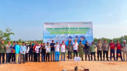 Dukung Kawasan Hijau, Pelindo Tanam 600 Pohon di Coastal Area Karimun