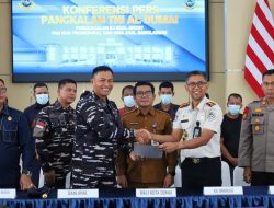 Gerak Cepat Tim Quick Rerspon Lanal Dumai Gagalkan Illegal Entry 16 Orang dan Satu Speed Boat Berhasil Diamakan di Pesisir Kota Dumai