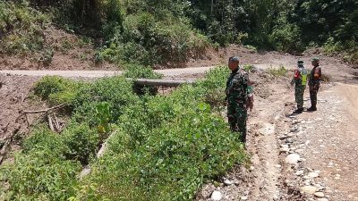 Pastikan Kesiapan Pembangunan, TNI Survei Titik Lokasi Jembatan Keken