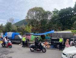 Satlantas Polres Bener Meriah Hadir di Pasar Tumpah, Lancarkan Arus Lalu Lintas
