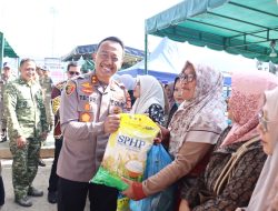 Kapolres Aceh Tengah Dukung Bazar Murah TNI, Perkuat Sinergi Bantu Masyarakat Dapatkan Sembako Terjangkau