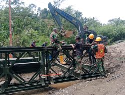 Perakitan Jembatan Bailey Di Desa Belang Panu Capai 80 Persen, TNI Kebut Pengerjaan