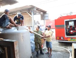 Koramil 05/Cilincing Salurkan Air Bersih Untuk Warga Kalibaru, Rangkaian Bakti TNI AD HUT Ke- 81