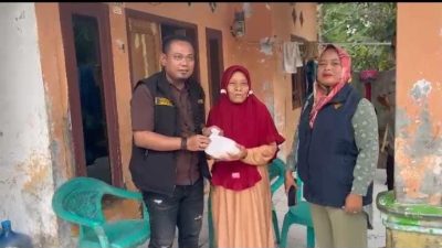 FORWATU Banten Gelar Aksi Gerilya Kemiskinan, Peduli Tetangga di Momentum HUT Banten ke-26