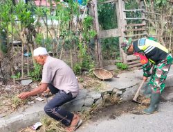 Babinsa Koramil 01/Lut Tawar Kopka Ginting Laksanakan Karya Bakti di Desa Toweren, Perkuat Semangat Gotong Royong