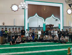 Polisi Bersama Masyarakat, Polres Aceh Tengah Suling di Masjid Al Abrar, Pererat Silaturahmi