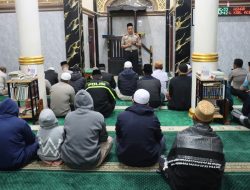 Subuh Keliling, Kapolres Aceh Tengah Ajak Peduli Keamanan Lingkungan, Kebersihan, Awasi Anak, dan Cegah Narkoba