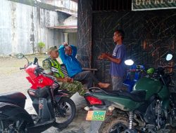 Babinsa Koramil 03/Pgs Serda Alwin Laksanakan Komsos Bersama Warga Desa Kung